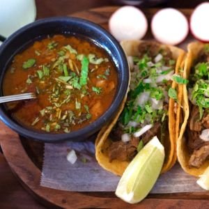 Taco de BIRRIA (3) Con Consome