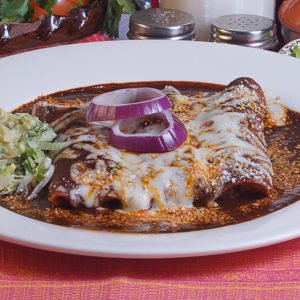 ENCHILADAS DE MOLE